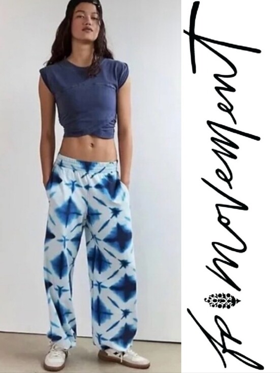 FP Movement by Free People Pants - 2 Pc Set Free People Movement Hot Shot Cotton Top & Pants, Navy Tie Dye